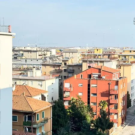 Venezia Dream By Ca-sa Check * Mestre